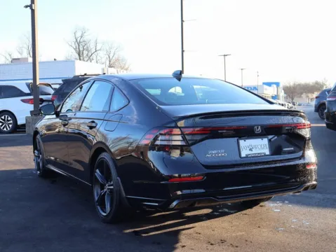More photos of 2025 Honda Accord Hybrid Sport-L at Jay Wolfe Honda, MO