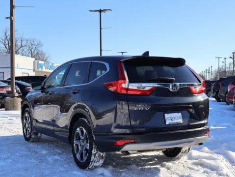 More photos of 2019 Honda CR-V EX-L at Jay Wolfe Honda, MO