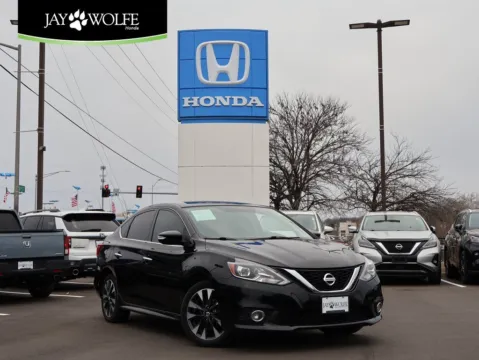 Black 2017 Nissan Sentra SR for sale in Kansas City, MO