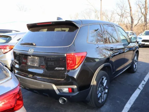 More photos of 2023 Honda Passport EX-L at Jay Wolfe Honda, MO