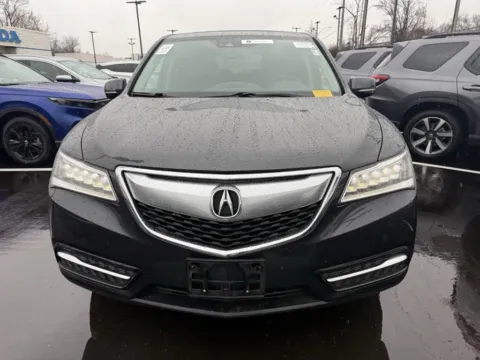 Photos of 2016 Acura MDX 3.5L for sale in Kansas City, MO at Jay Wolfe Honda