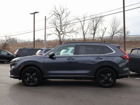 More photos of 2025 Honda CR-V Hybrid Sport Touring at Jay Wolfe Honda, MO