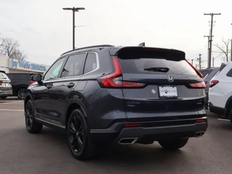 More photos of 2025 Honda CR-V Hybrid Sport Touring at Jay Wolfe Honda, MO