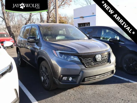 Gray 2020 Honda Passport EX-L for sale in Kansas City, MO