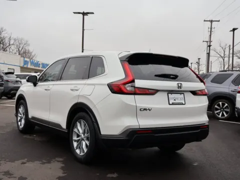 More photos of 2025 Honda CR-V EX at Jay Wolfe Honda, MO