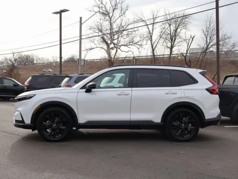 More photos of 2026 Honda CR-V Hybrid Sport Touring at Jay Wolfe Honda, MO