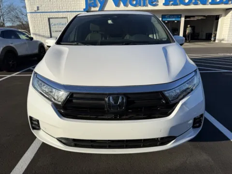 Photos of 2024 Honda Odyssey Elite for sale in Kansas City, MO at Jay Wolfe Honda