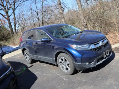 More photos of 2019 Honda CR-V EX at Jay Wolfe Honda, MO
