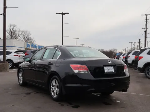 More photos of 2010 Honda Accord Sdn LX-P at Jay Wolfe Honda, MO