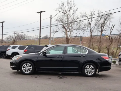 More photos of 2010 Honda Accord Sdn LX-P at Jay Wolfe Honda, MO