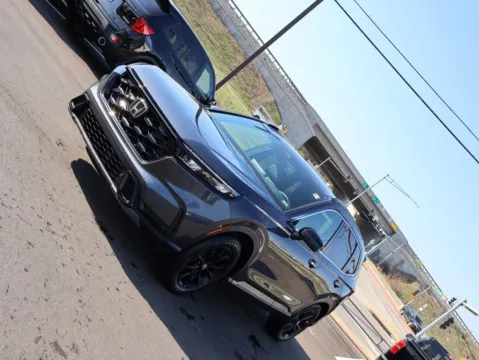 Another view of 2024 Honda CR-V Hybrid Sport-L for sale in Kansas City, MO at Jay Wolfe Honda
