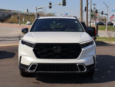 Photos of 2023 Honda CR-V Hybrid Sport Touring for sale in Kansas City, MO at Jay Wolfe Honda