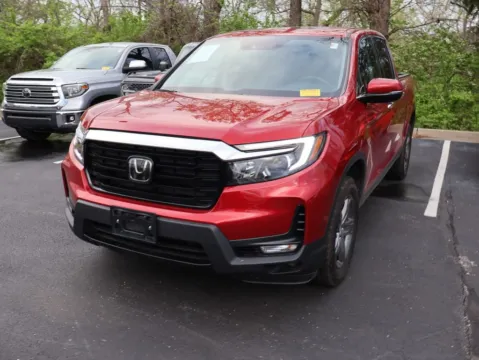 Another view of 2021 Honda Ridgeline RTL-E for sale in Kansas City, MO at Jay Wolfe Honda