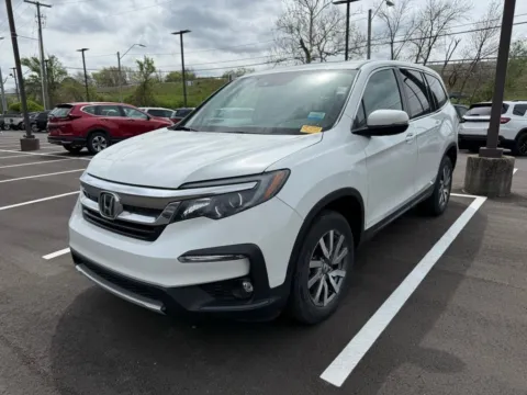 Another view of 2021 Honda Pilot EX-L for sale in Kansas City, MO at Jay Wolfe Honda