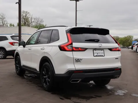More photos of 2026 Honda CR-V Hybrid Sport-L at Jay Wolfe Honda, MO