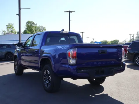 More photos of 2023 Toyota Tacoma TRD Sport at Jay Wolfe Honda, MO