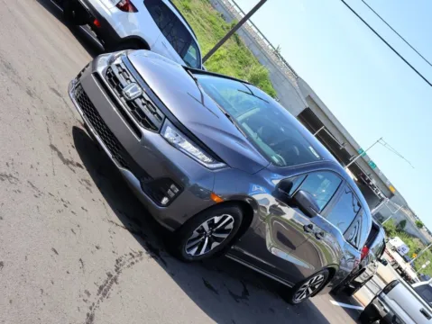Another view of 2026 Honda Odyssey EX-L for sale in Kansas City, MO at Jay Wolfe Honda