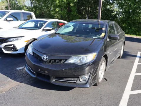 Another view of 2013 Toyota Camry SE for sale in Kansas City, MO at Jay Wolfe Honda