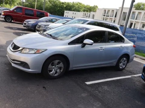 More photos of 2015 Honda Civic Sedan LX at Jay Wolfe Honda, MO