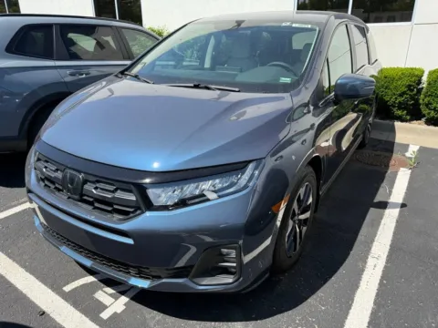 Another view of 2026 Honda Odyssey EX-L for sale in Kansas City, MO at Jay Wolfe Honda