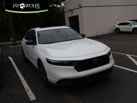 White 2023 Honda Accord Hybrid Sport for sale in Kansas City, MO