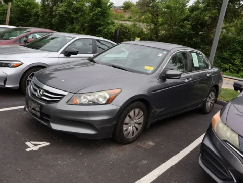 More photos of 2012 Honda Accord Sdn LX at Jay Wolfe Honda, MO