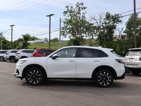 More photos of 2026 Honda HR-V EX-L at Jay Wolfe Honda, MO