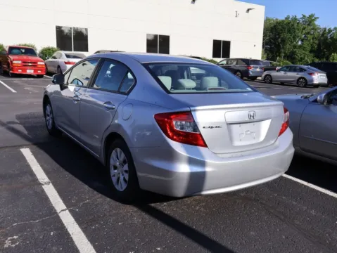 More photos of 2012 Honda Civic Sdn LX at Jay Wolfe Honda, MO