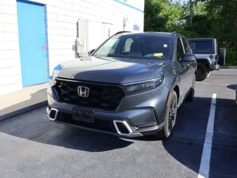 Another view of 2023 Honda CR-V Hybrid Sport Touring for sale in Kansas City, MO at Jay Wolfe Honda