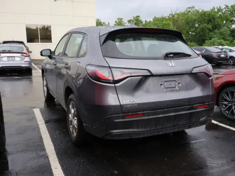 More photos of 2024 Honda HR-V LX at Jay Wolfe Honda, MO