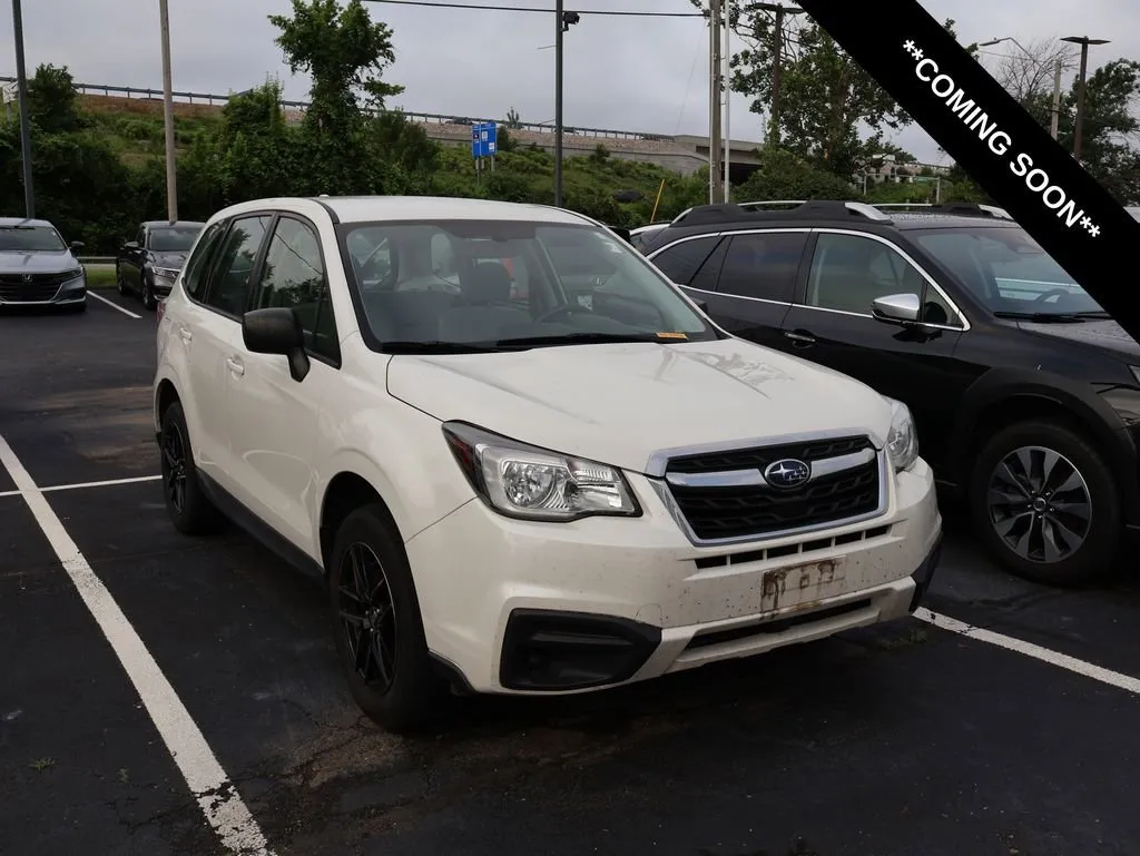 White 2017 Subaru Forester 2.5i for sale in Kansas City, MO