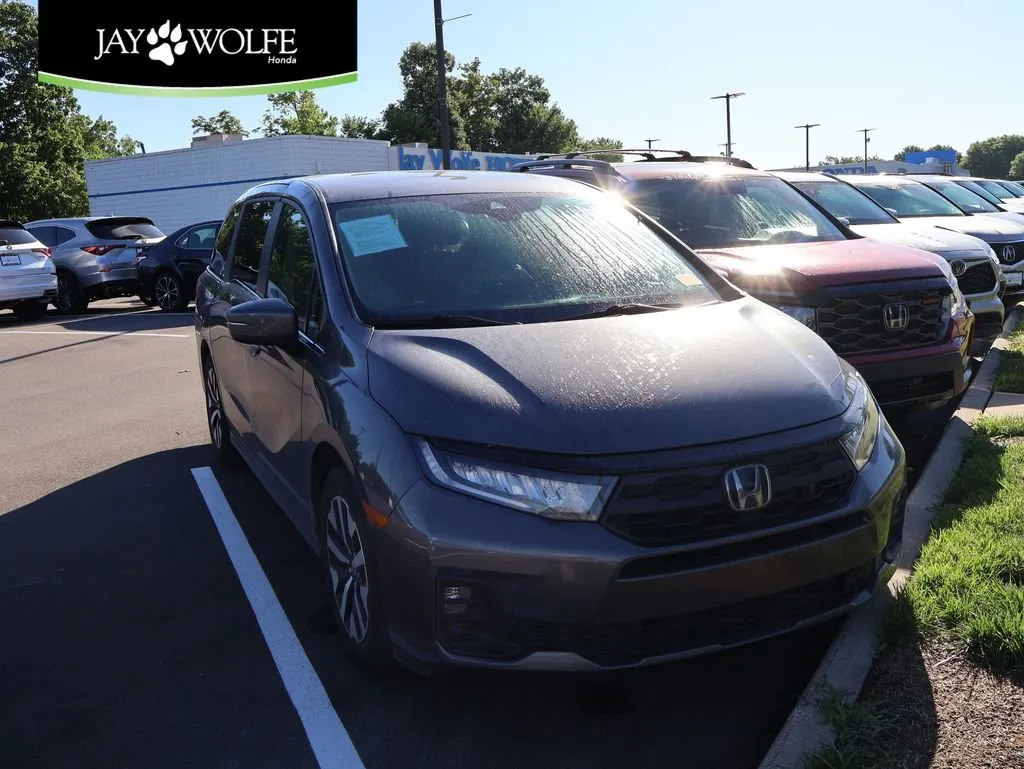 Gray 2025 Honda Odyssey EX-L for sale in Kansas City, MO