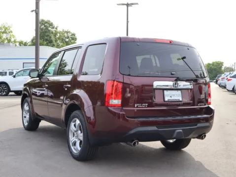 More photos of 2015 Honda Pilot EX-L at Jay Wolfe Honda, MO