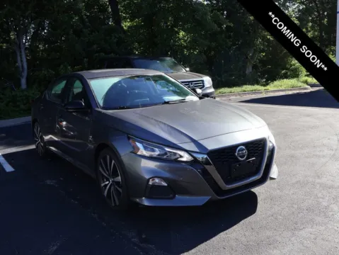 Gray 2021 Nissan Altima 2.0 SR for sale in Kansas City, MO
