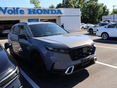 Gray 2025 Honda CR-V Hybrid Sport Touring for sale in Kansas City, MO