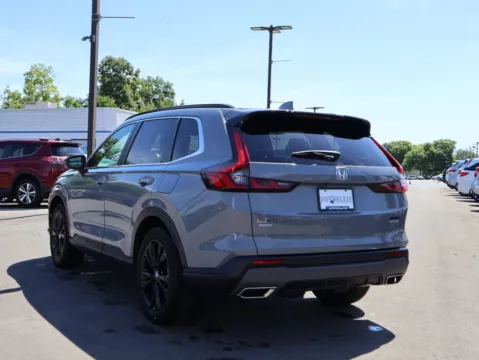 More photos of 2025 Honda CR-V Hybrid Sport Touring at Jay Wolfe Honda, MO
