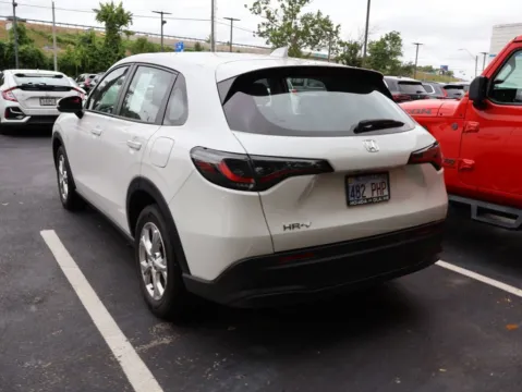 More photos of 2024 Honda HR-V LX at Jay Wolfe Honda, MO