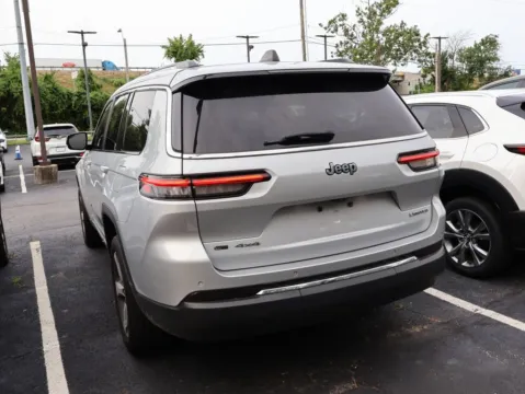 More photos of 2021 Jeep Grand Cherokee L Limited at Jay Wolfe Honda, MO
