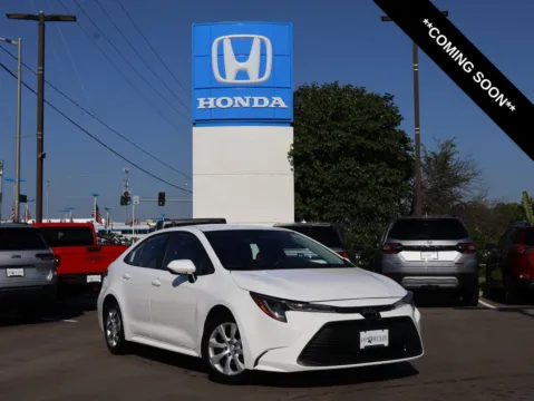 White 2024 Toyota Corolla LE for sale in Kansas City, MO