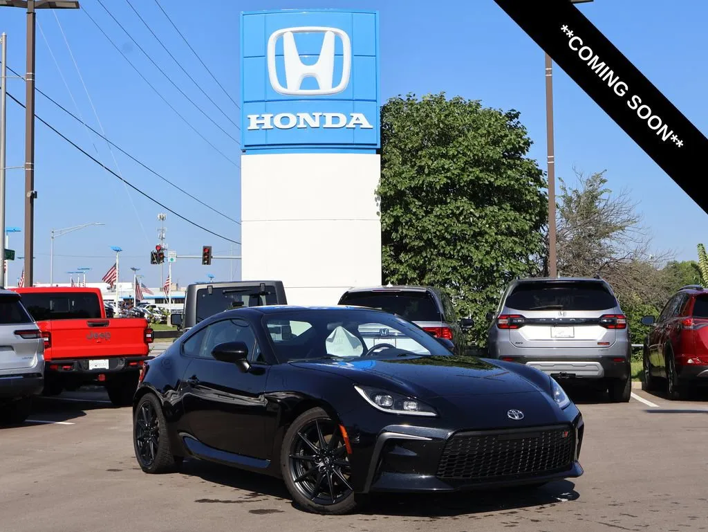 Black 2023 Toyota GR86 Premium for sale in Kansas City, MO