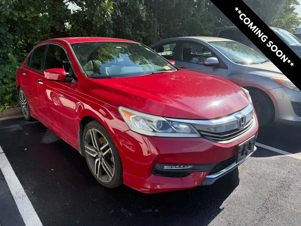 Red 2017 Honda Accord Sedan Sport SE for sale in Kansas City, MO