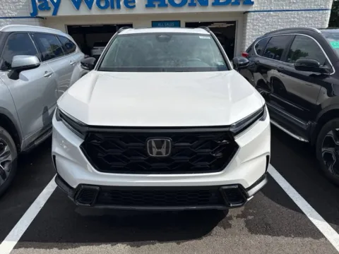 Photos of 2026 Honda CR-V Hybrid Sport-L for sale in Kansas City, MO at Jay Wolfe Honda