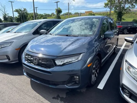 Another view of 2026 Honda Odyssey EX-L for sale in Kansas City, MO at Jay Wolfe Honda