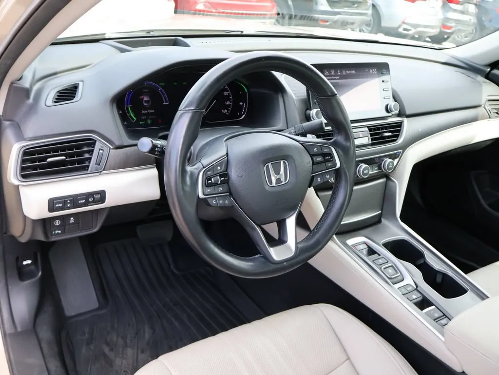 2020 Honda Accord Hybrid Touring - Photo 16