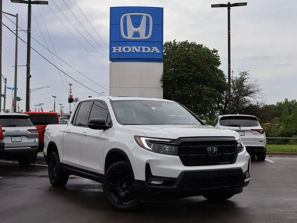 White 2024 Honda Ridgeline Black Edition for sale in Kansas City, MO