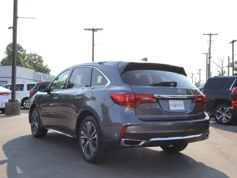 More photos of 2020 Acura MDX w/Technology Pkg at Jay Wolfe Honda, MO