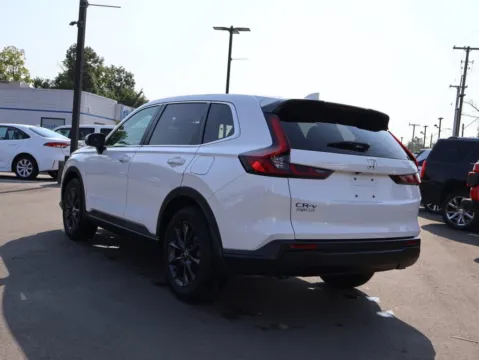 More photos of 2026 Honda CR-V EX-L at Jay Wolfe Honda, MO