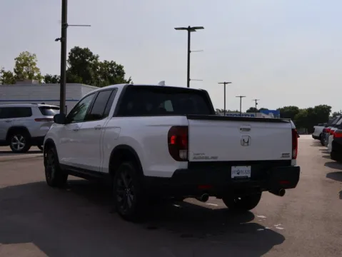 More photos of 2023 Honda Ridgeline Sport at Jay Wolfe Honda, MO