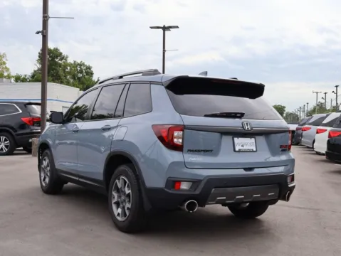 More photos of 2023 Honda Passport TrailSport at Jay Wolfe Honda, MO
