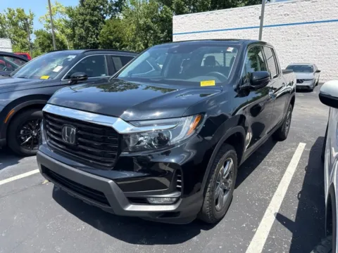 Another view of 2023 Honda Ridgeline RTL-E for sale in Kansas City, MO at Jay Wolfe Honda